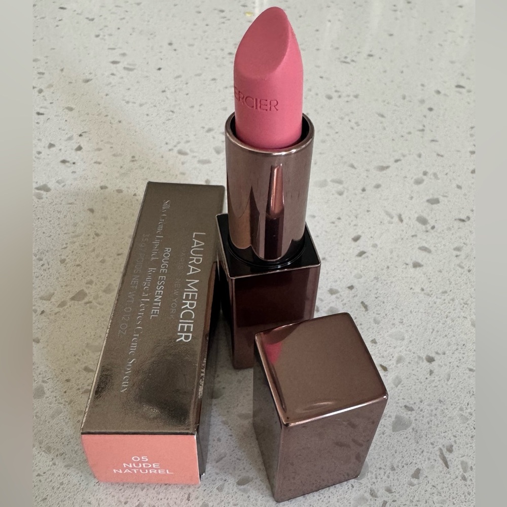 New! 💄👄Laura Mercier Creme Smooth Lip Colour limited edition in NUDE NATUREL